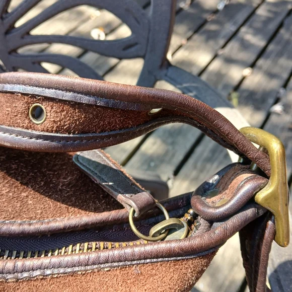 Coach Berkeley Reverse Suede Duffle Sac, Mahogany! - Picture 9 of 9